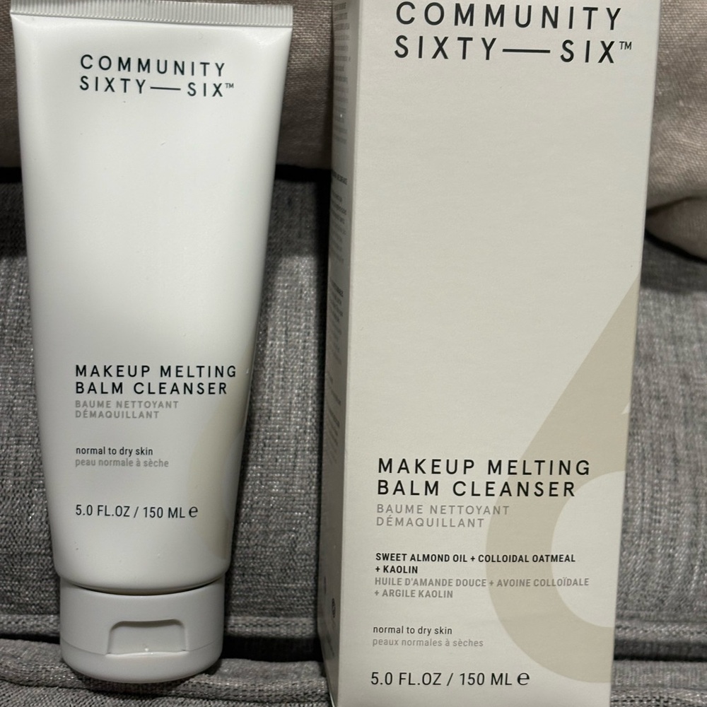 Community Sixty-Six Makeup Melting Balm Cleanser - White